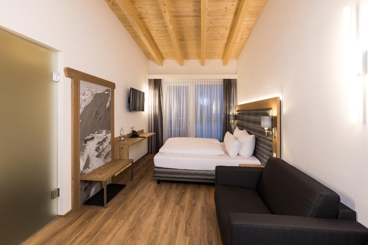 The Ischgl Lodge Exterior photo